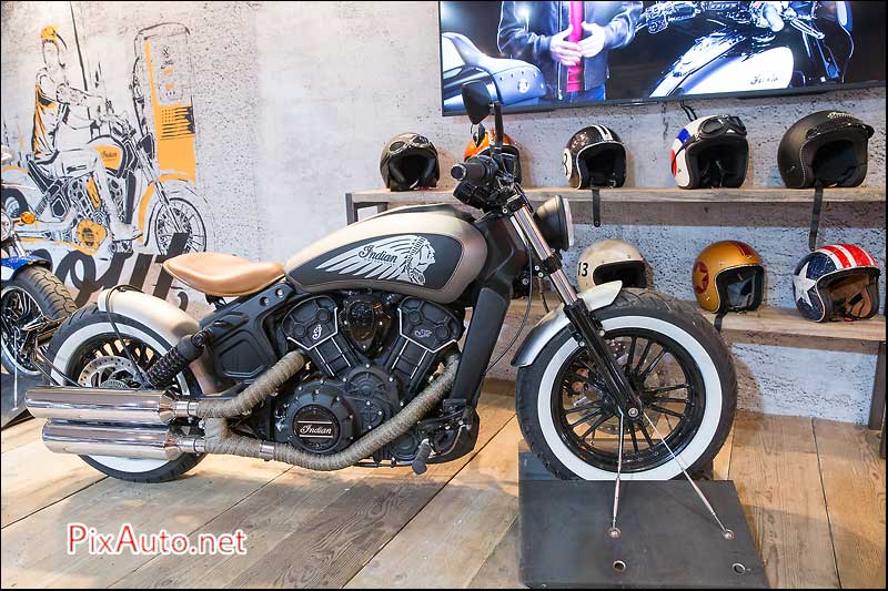 Salon-de-Bruxelles, Indian Scout Sixty Tank Machine