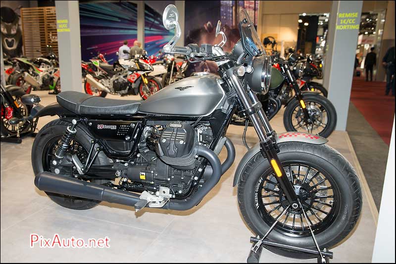 Salon-de-Bruxelles, Moto Guzzi V9 Bobber