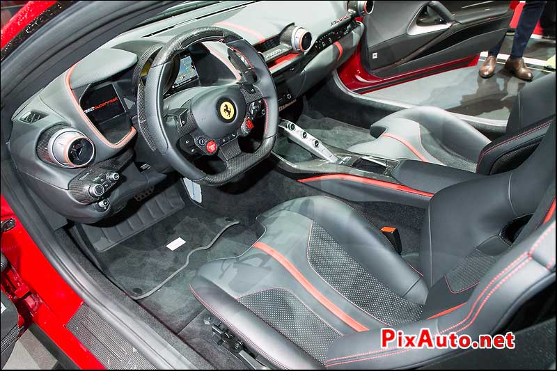 Salon-de-Geneve, Ferrari 812 Superfast Habitacle