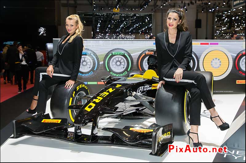 Salon-de-Geneve, Hotesses F1 Pirelli