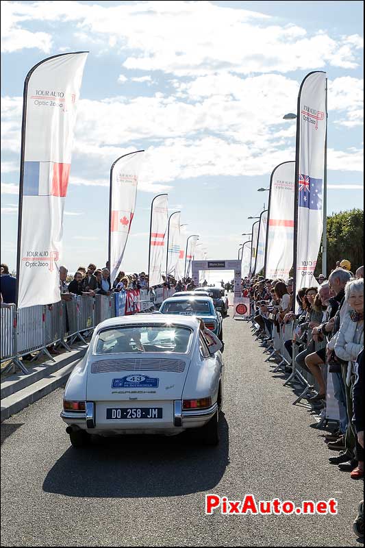 Tour-Auto-Optic-2000, Arrivee a Biarritz