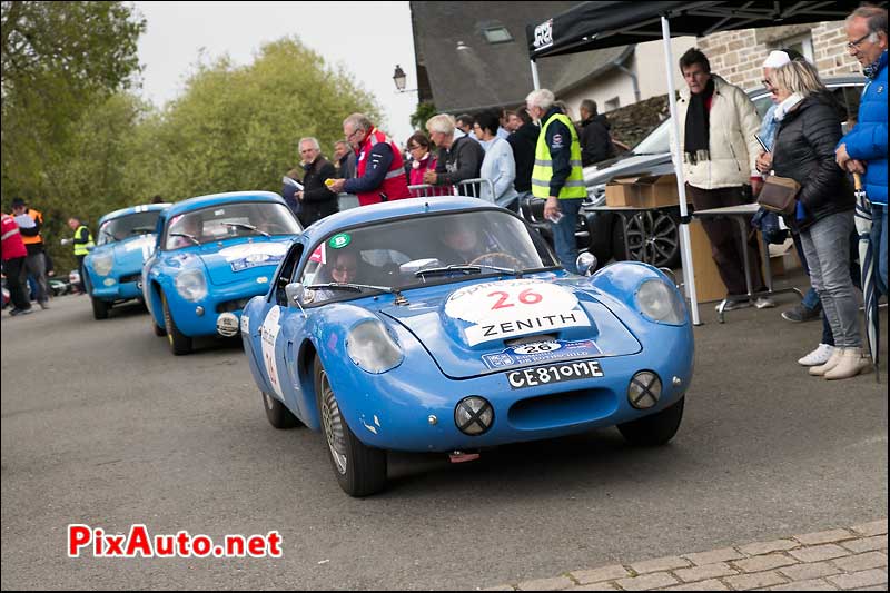 Tour-Auto-Optic-2000, DB Panhard #26 Au Depart de Rochefort-en-Terre