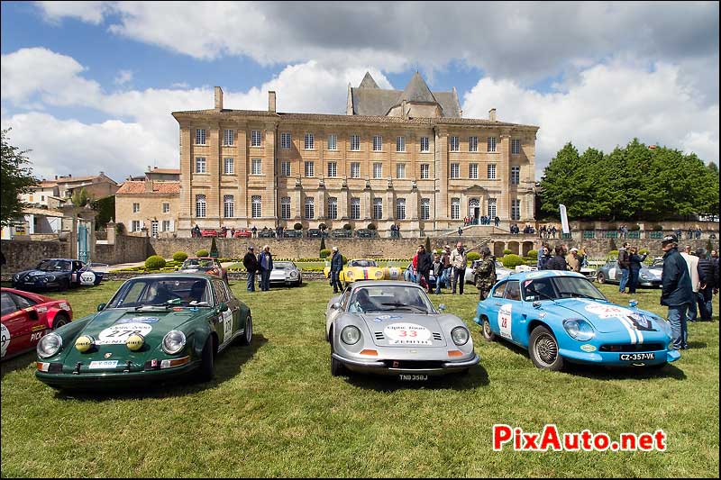 Tour-Auto-Optic-2000, Dejeuner A Labbaye De Celles Sur Belle