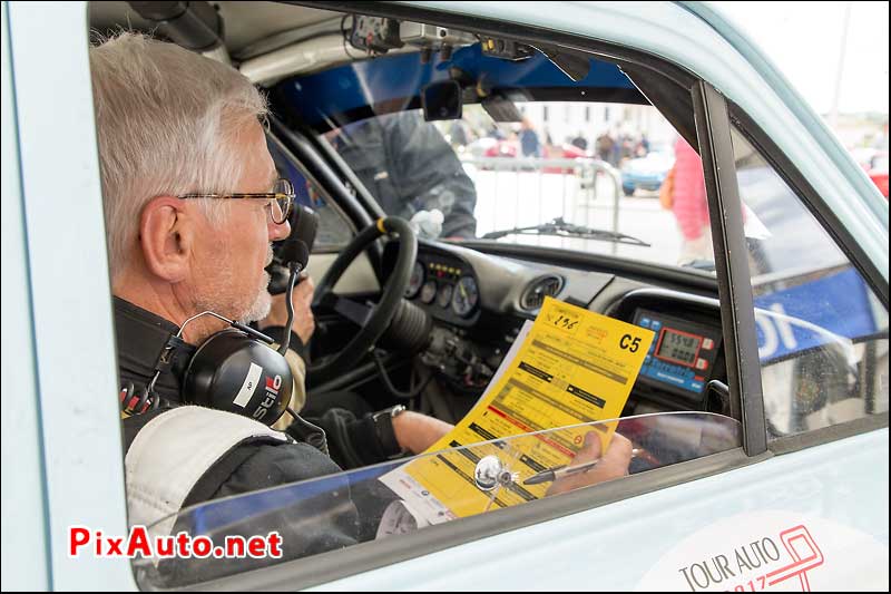 Tour-Auto-Optic-2000,