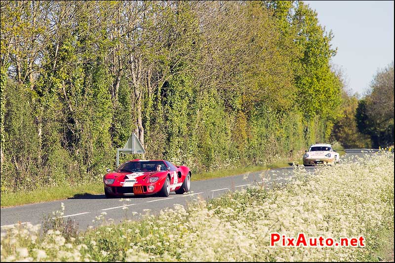 Tour-Auto-Optic-2000, Ford GT40 de 1967 sur Route