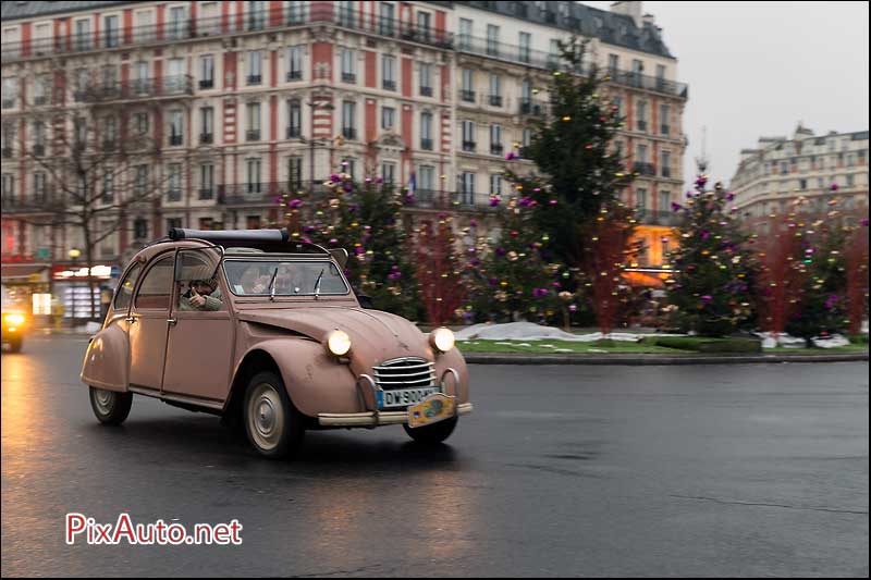 Traversee-de-Paris Hivernale, Citroen 2cv