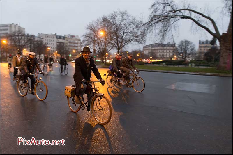 Traversee-de-Paris Hivernale, Cyclistes Place De La Nation