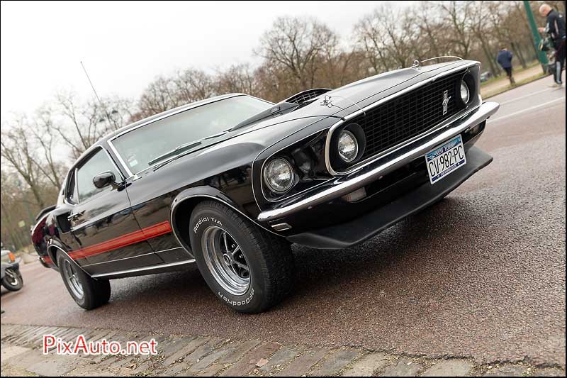 Traversee-de-Paris Hivernale, Ford Mustang Mach 1