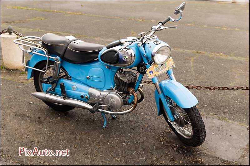 Traversee-de-Paris Hivernale, Puch 175sv 1957