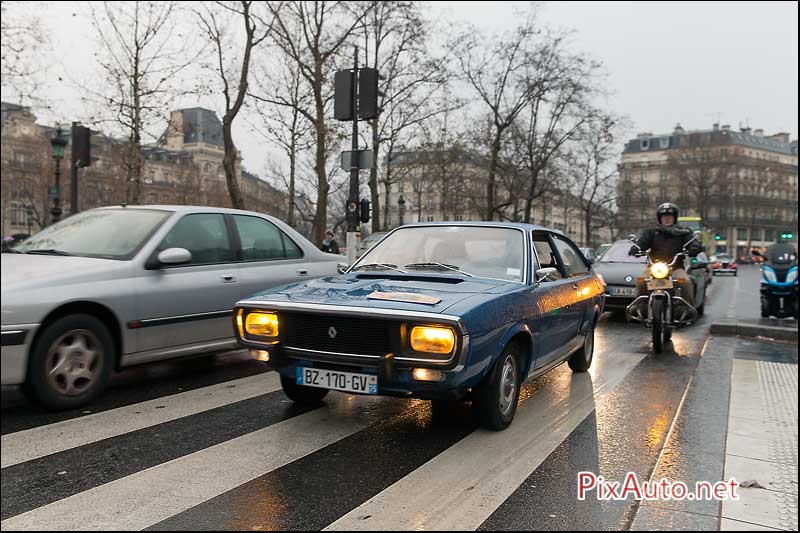 Traversee-de-Paris Hivernale, Renault 15