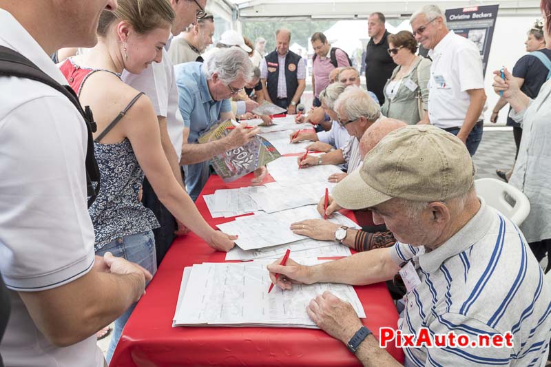 Autodrome Heritage Festival, Marcel Morel en Seance de Dedicaces