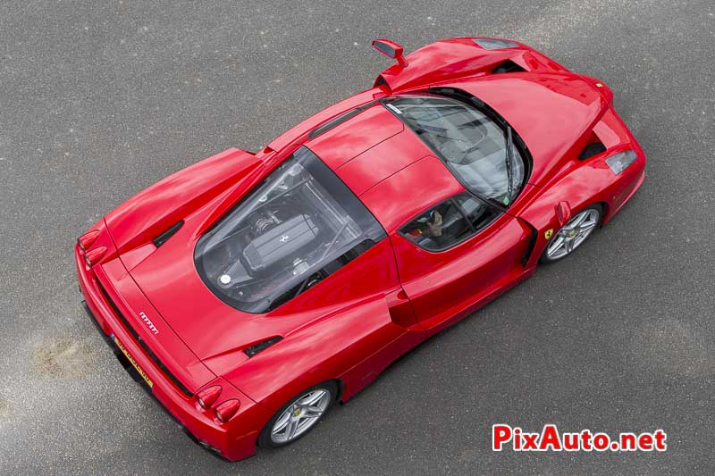 Les Collectionneurs Ont Du Coeur, Ferrari Enzo Vue de Dessus