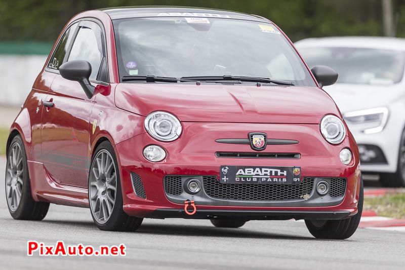 Les Collectionneurs Ont Du Coeur, Fiat-abarth 595 Competizione