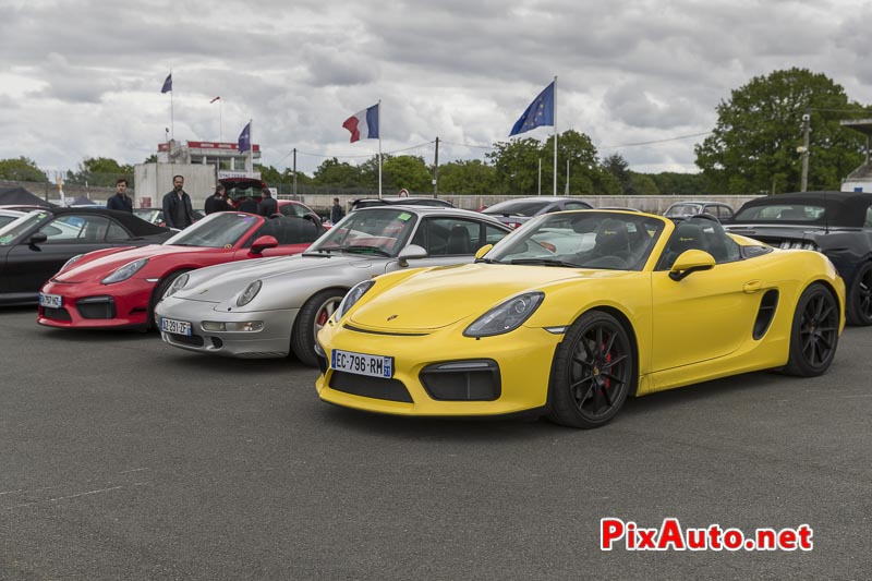 Les Collectionneurs Ont Du Coeur, Porsche Boxster Spyder