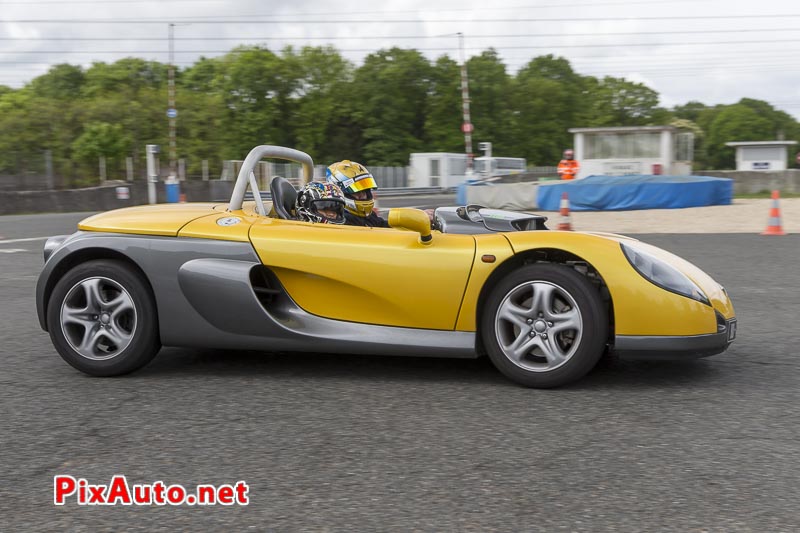 Les Collectionneurs Ont Du Coeur, Renault Spider Baptemes Mineurs