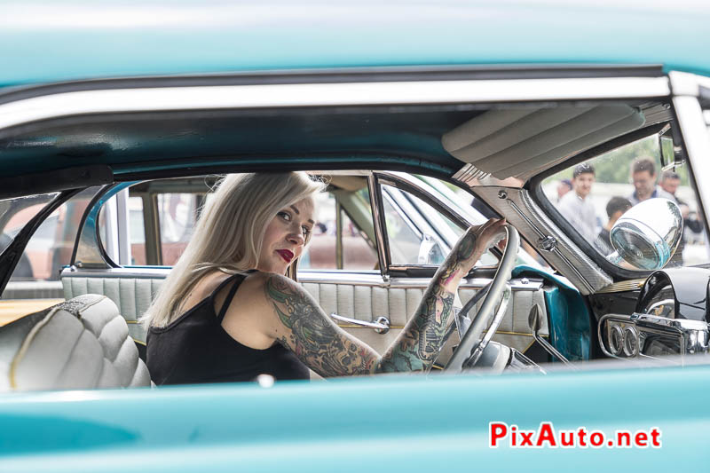 Lowrider Show By Majestics Paris, Pin-up inked in Nash Statesman