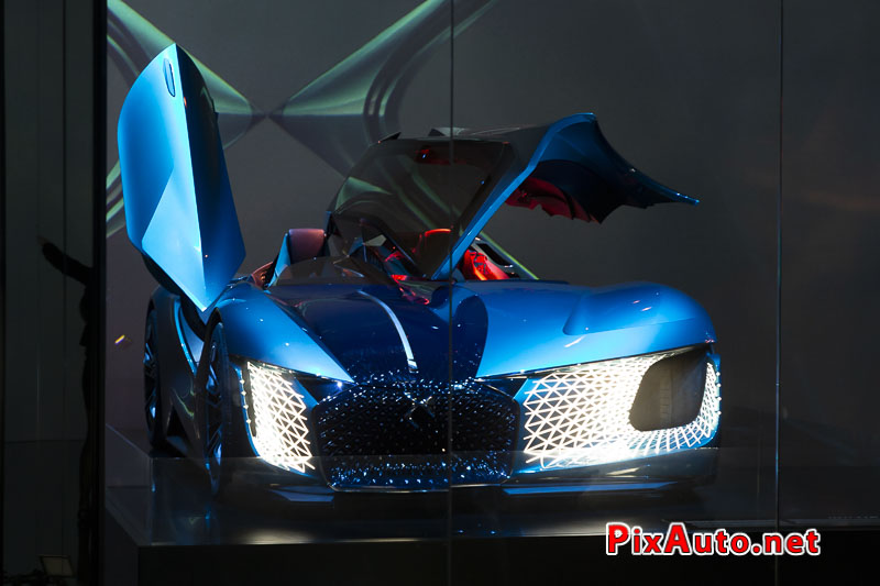 Paris Motor Show, Concept DS X E-Tense Avant