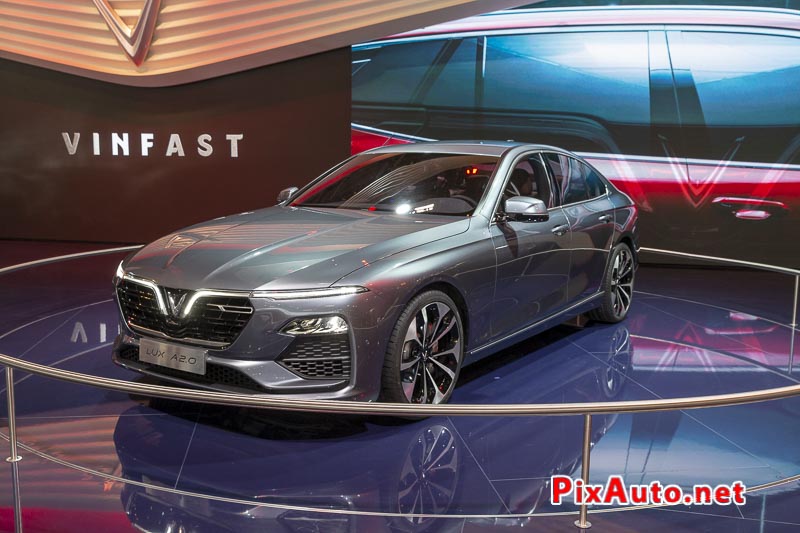 Paris Motor Show, Vinfast Lux A Sedan