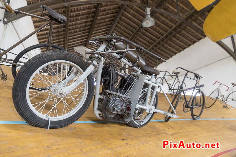 Musee Atelier Des Pionniers, Moto de Demi-fond 1920