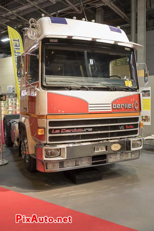 Salon-Retromobile, le Centaure Tracteur Berlier 350