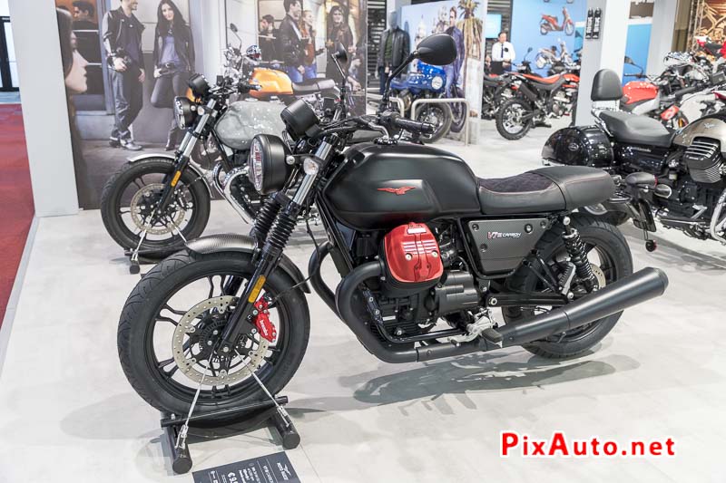 96e Brussels-Motor-Show, Moto Guzzi V7 3 Carbon 