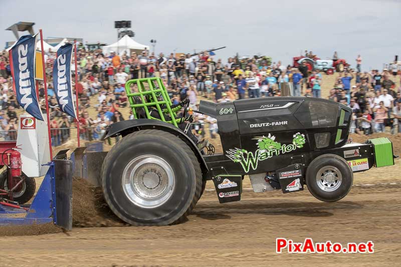 Championnat de France de Tracteur-pulling, tracteur Deutz-Fahr warrior