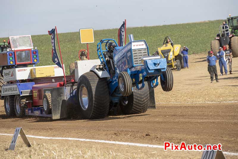 Championnat de France de Tracteur-pulling, Tracteur Easter Bunny
