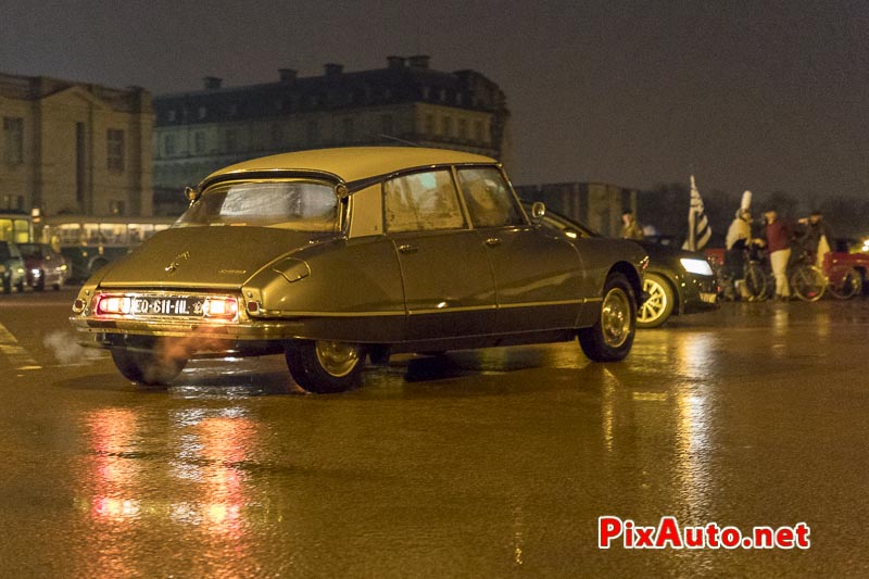 Traversee-de-Paris Hivernale, Citroen DS