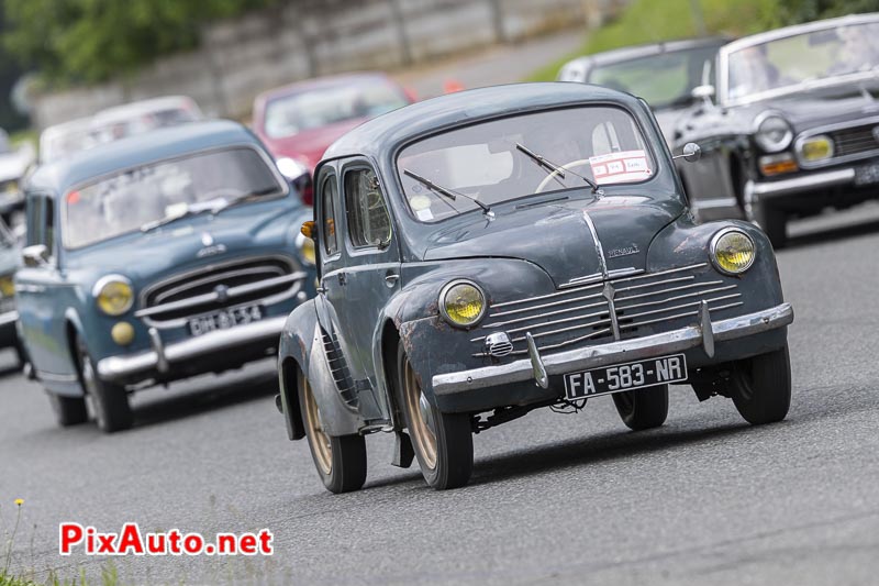 Liberté, Egalité, Roulez !, 4 Cv Renault