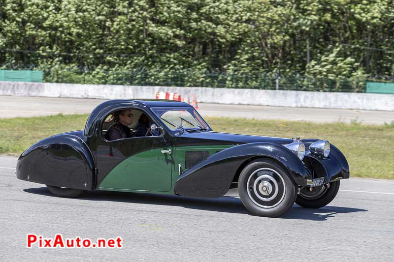 Liberté, Egalité, Roulez !, Bugatti Type 57S Atalante