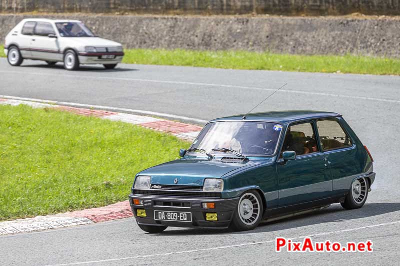 Liberté, Egalité, Roulez !, Renault 5 Alpine Turbo