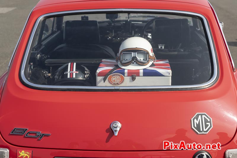 God-Save-the-Car 2019, Casque Vintage