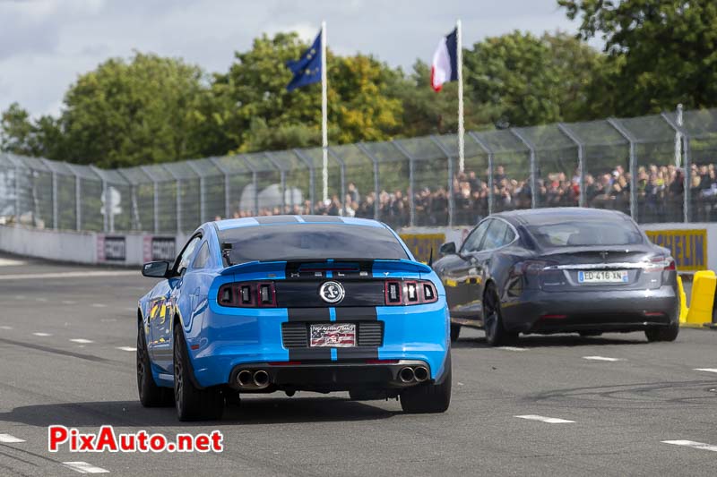 US Motor Show, Run Shelby Contre Tesla