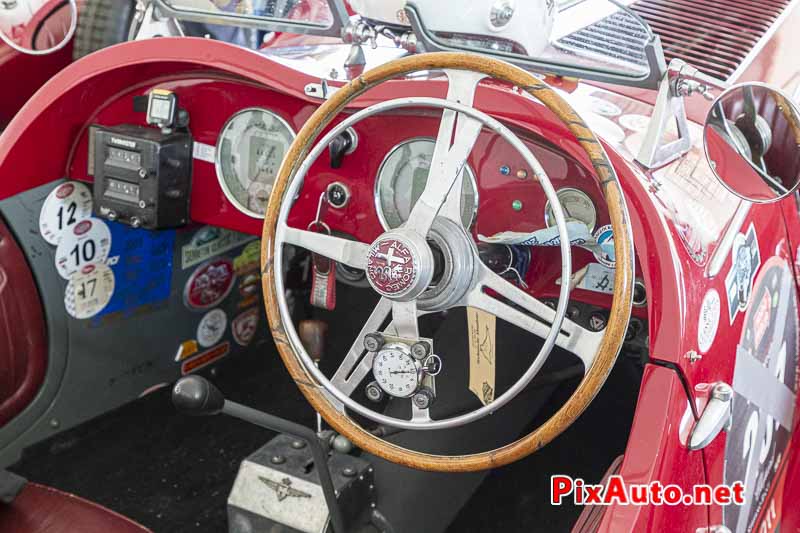 Vintage Revival Montlhery 2019, tableau de bord Alfa Romeo 6c 2500 Ss