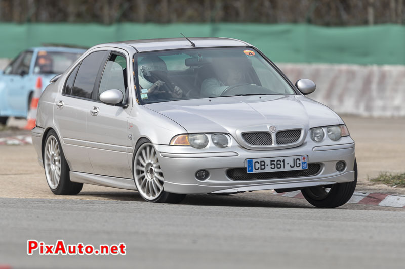 8e Youngtimers Festival, Berline MG Zs 180