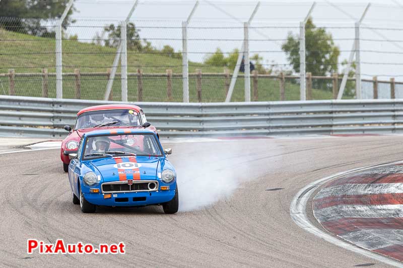 Dijon Motors Cup, CSCC Classic, #101 MG B GT 1969