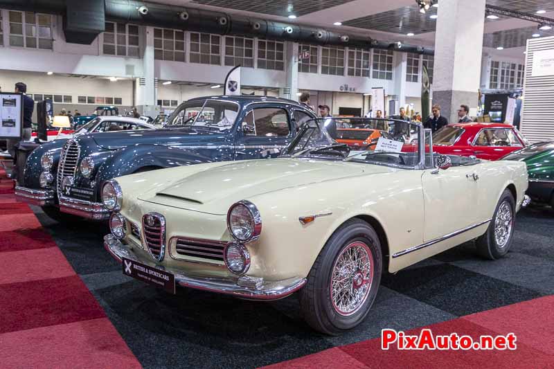 Salon Interclassics Brussels, Alfa Romeo 2600 Spider Touring