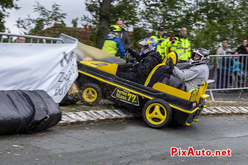 Grand Prix de Marcoussis, crash Caisse a Savon n°77