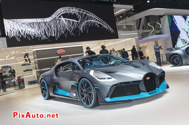 Salon De Geneve, Bugatti Divo