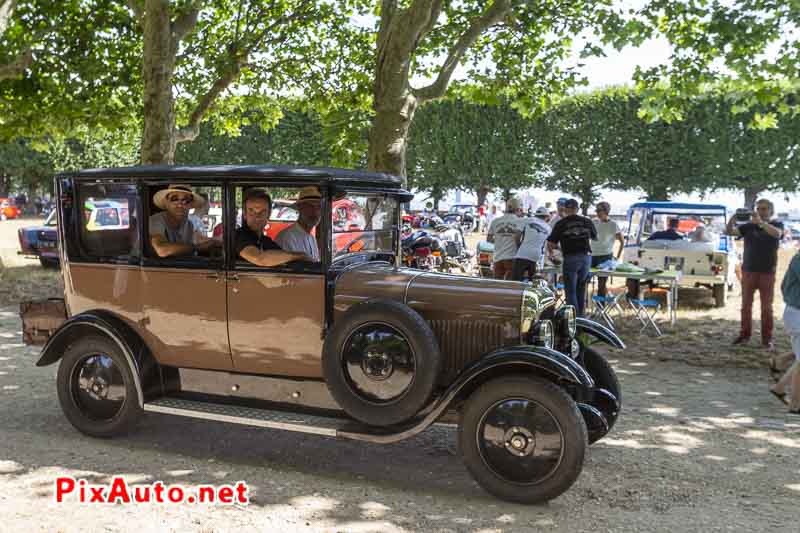 Traversee De Paris Estivale, Citroën B146