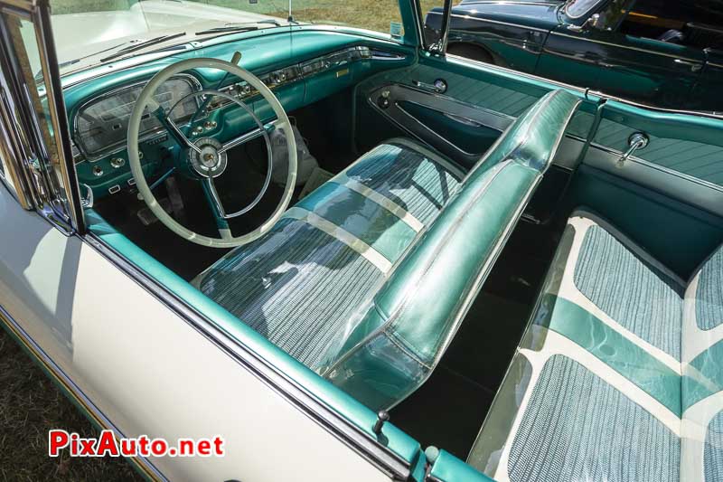 Traversee De Paris Estivale, Habitacle Ford Fairlane