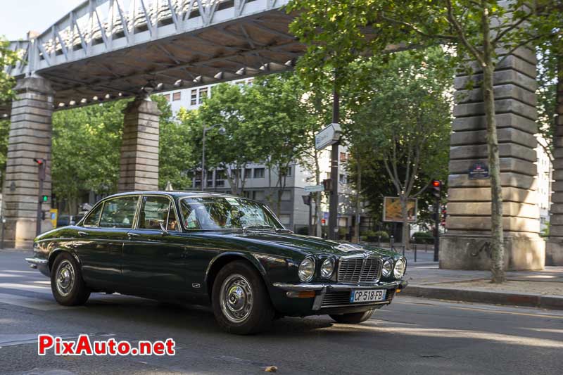 Traversee De Paris Estivale, Jaguar Xj