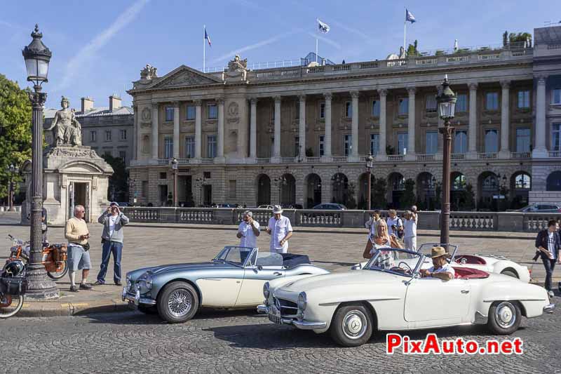 Traversee De Paris Estivale, Mercedes 190sl et Austin Healey