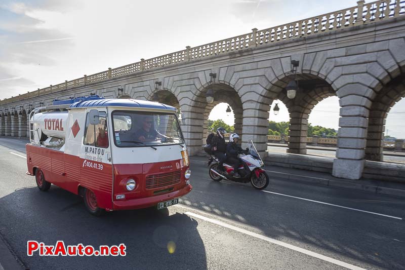 Traversee De Paris Estivale, Peugeot J7 Livraison Fuel