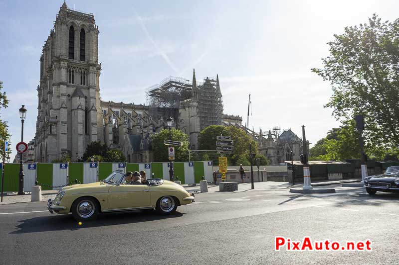 Traversee De Paris Estivale, Porsche 356 Cathedrale Notre Dame