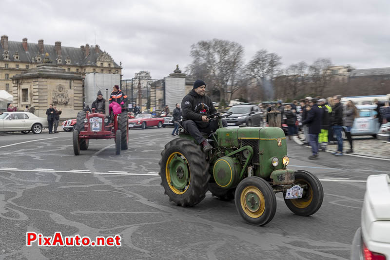 19e Traversee De Paris Hivernale, Tracteurs Sfv et Volvo