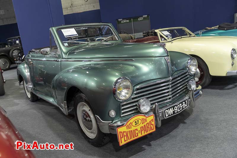 Vente Artcurial, Salon Rétromobile, Peugeot 203 cabriolet de 1955