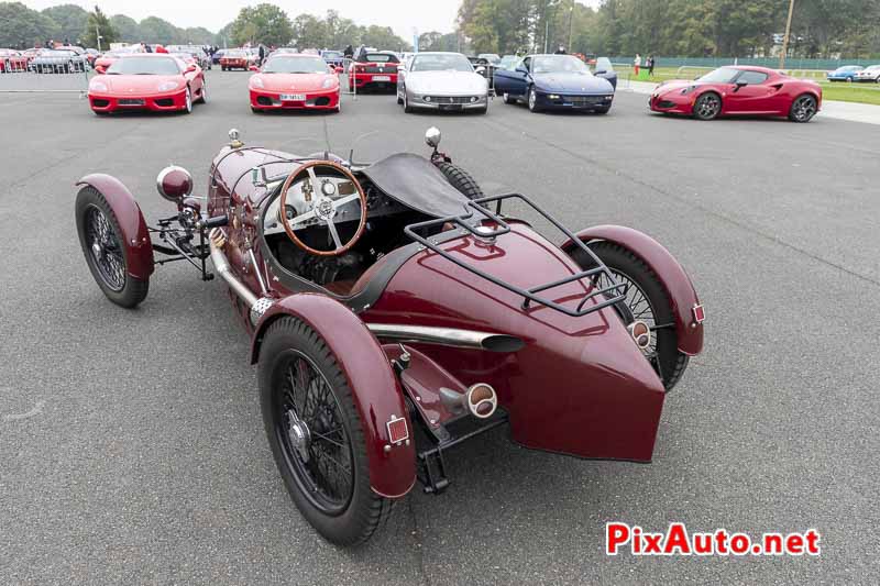 Alfa Romeo Scuderia Ferrari a l'Autodrome de Montlhery