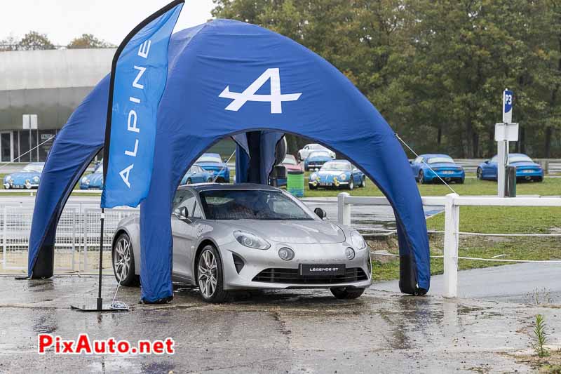 Alpine A110 Legende GT au 2e Liberte, Egalite, Roulez !