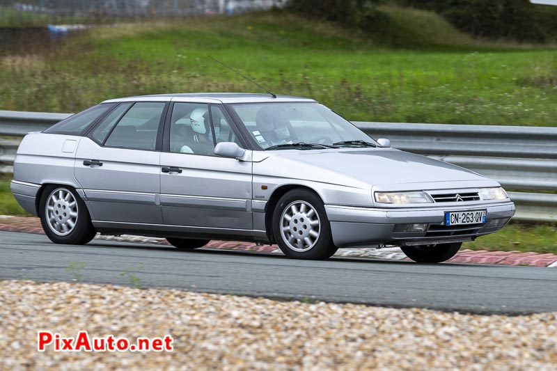 Citroën XM Exclusive au 2e Liberte, Egalite, Roulez !